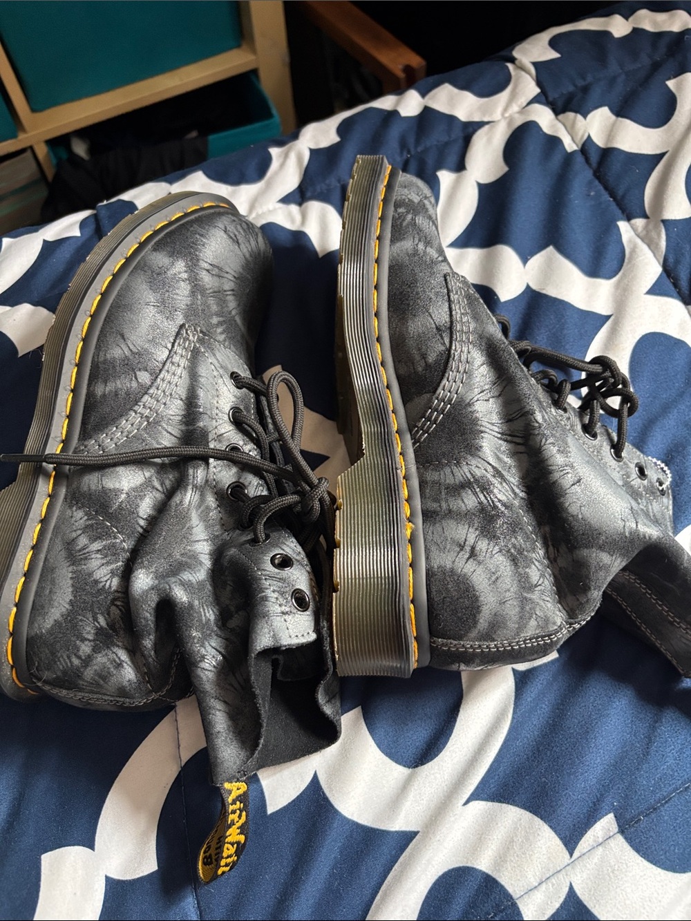 Dr. Martens 1460 Pascal Tie Dye Printed Suede Leather Ankle Boots - Picture 6 of 6
